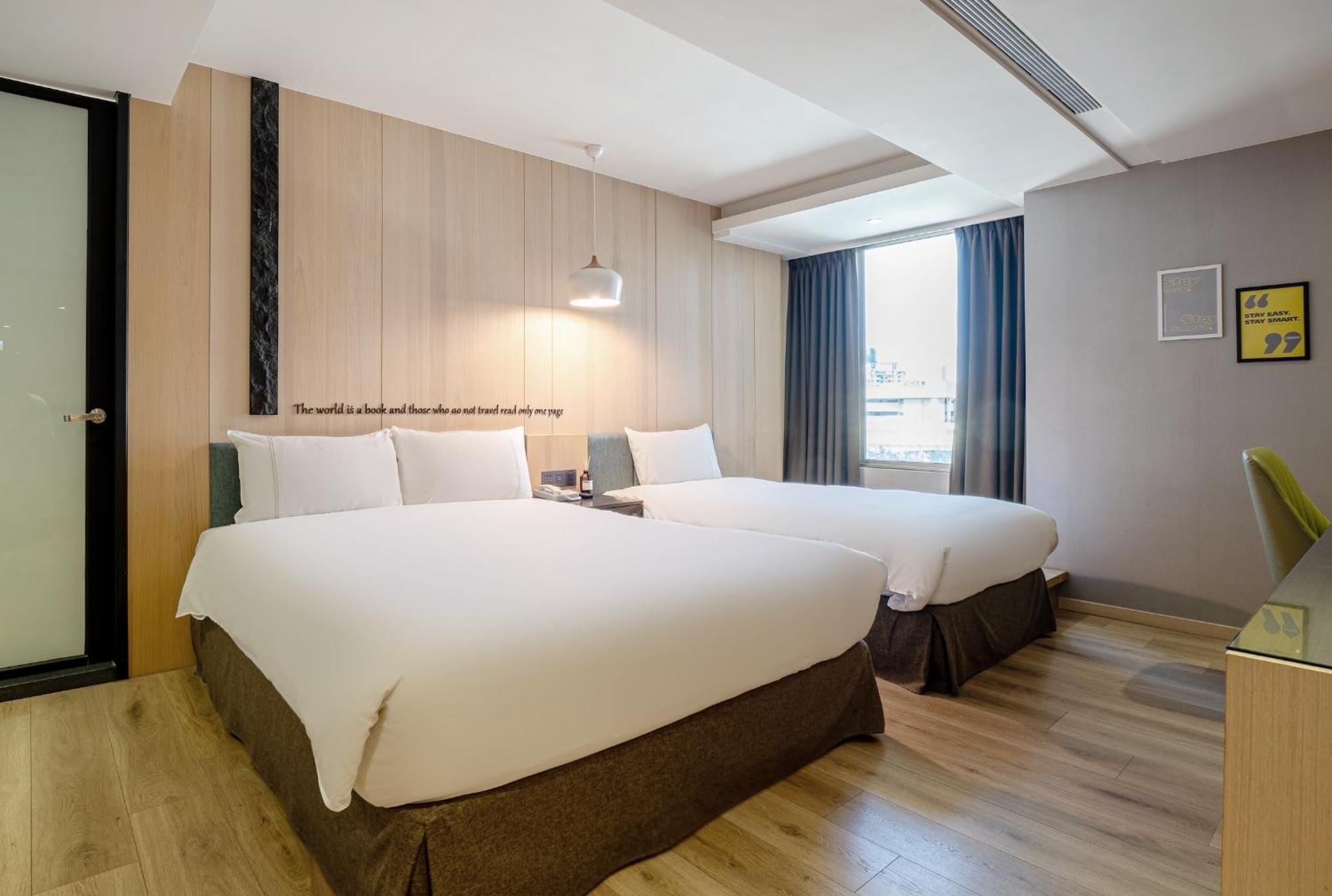 Check Inn Taichung Wenxin Zhongqing Экстерьер фото